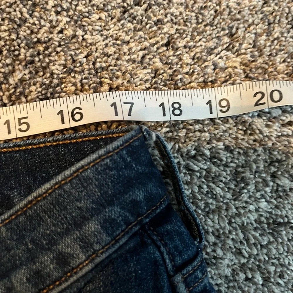 J Crew Women’s Dark Wash Mid Rise Flare Crop Denim Button Fly Petite - Picture 5 of 9